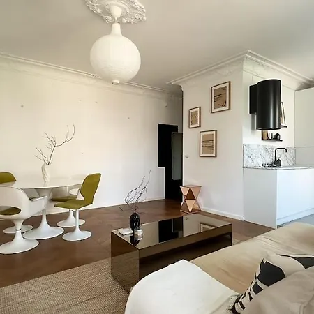 Mid-century, Artistic Apartment, National Stadium Warsaw
