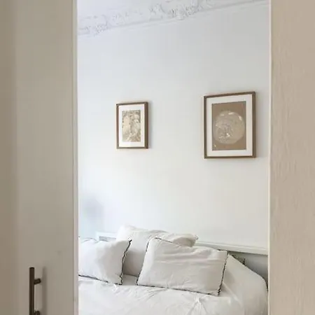 Apartment Mid-century, Artistic Apartment, National Stadium
